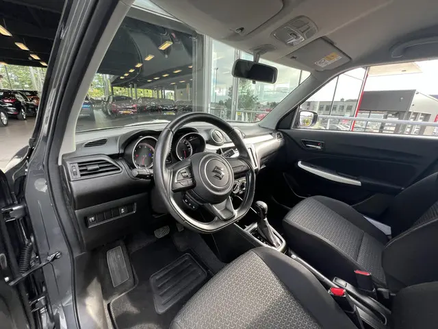 Suzuki Swift 1.2 Select 2018 Benzine 30