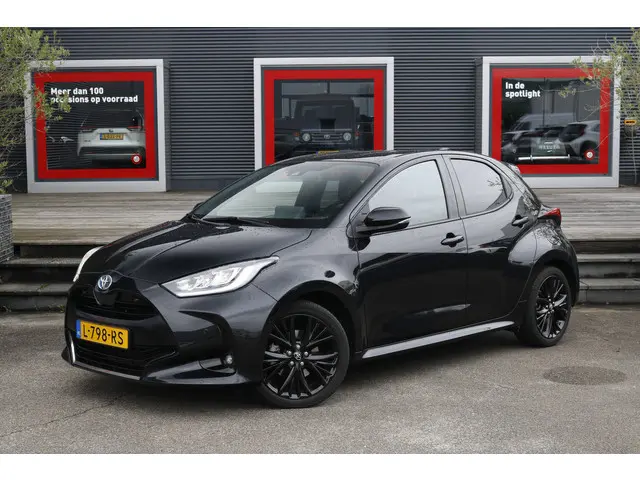 Toyota Yaris 1.5 Hybrid Executive 2021 Hybride Benzine