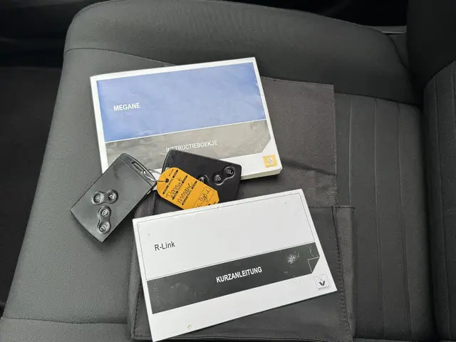 Renault Mégane 1.2 TCE LIMITED 2015 Benzine 24