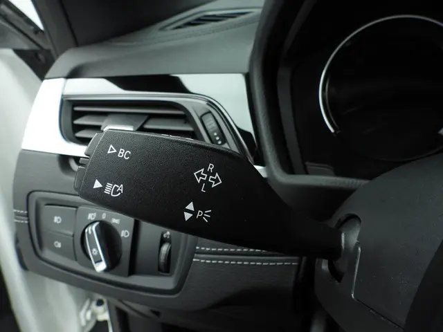 BMW X1 sDrive18i 2022 Benzine 40