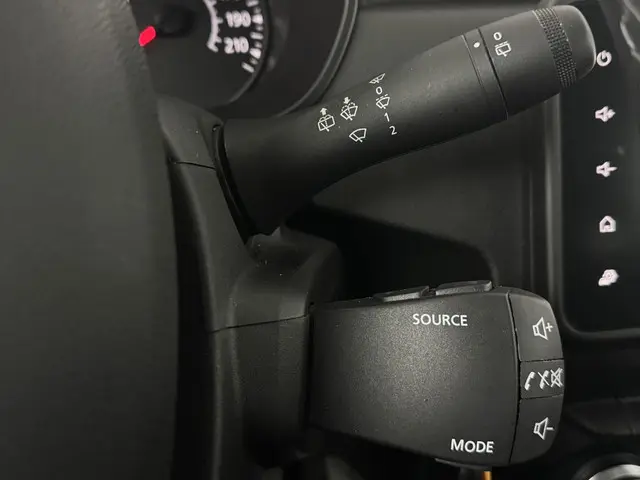 Dacia Duster 1.0 TCe 100 Bi-Fuel Prestige 2021 LPG/Gas 35
