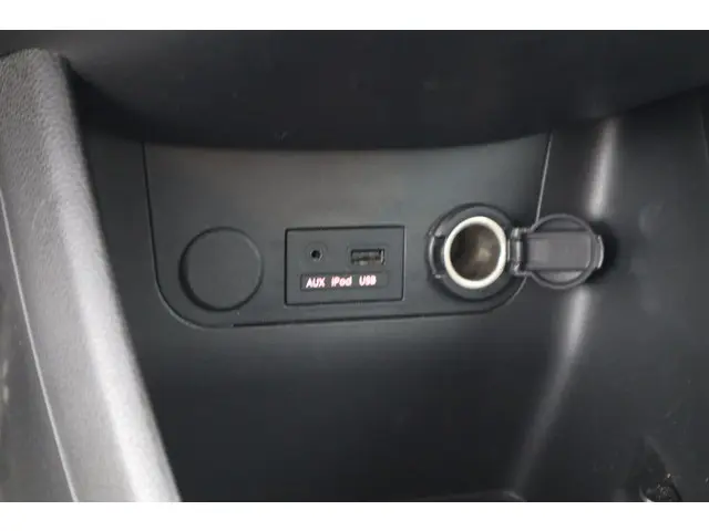 Kia Picanto 1.0 CVVT DESIGN EDITION 2013 Benzine 26