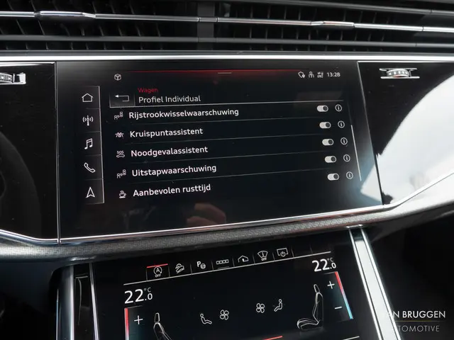 Audi RSQ8 4.0 TFSI V8 quattro 2021 Benzine 52