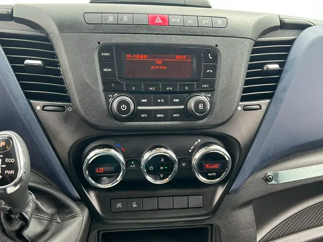 Iveco Daily 35S14 2021 Diesel 12