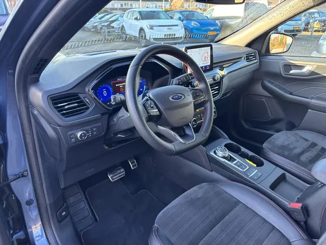 Ford Kuga 2.5 PHEV ST-Line X 2022 Hybride Benzine 16