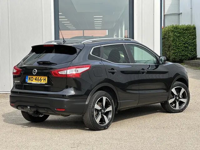 Nissan QASHQAI 1.2 N-Connecta 2017 Benzine 2