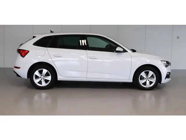 Škoda Scala 1.0 TSI Ambition 2022 Benzine 3