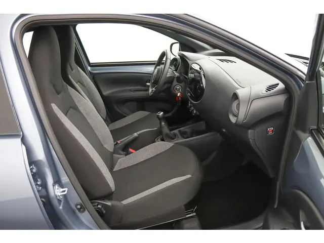 Toyota Aygo X 1.0 VVT-i MT Play 2025 Benzine 22