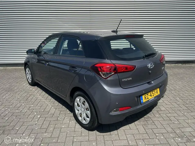 Hyundai i20 1.0 T-GDI Comfort | Climate | 2018 Benzine 7