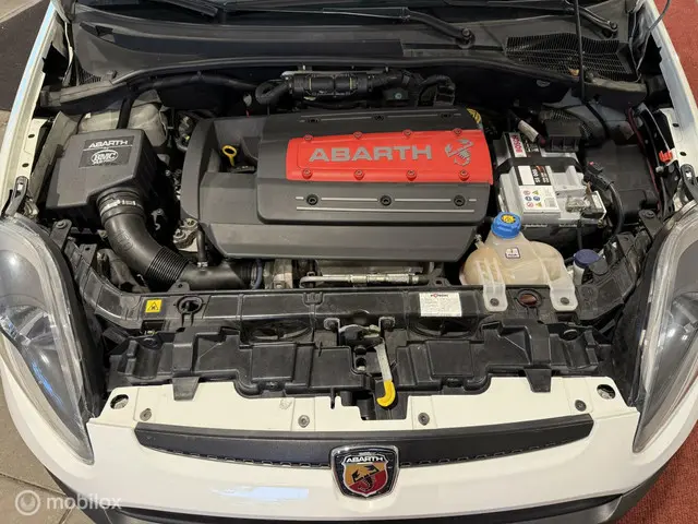 Fiat Punto Evo 1.4 Abarth in super staat 2013 Benzine 10