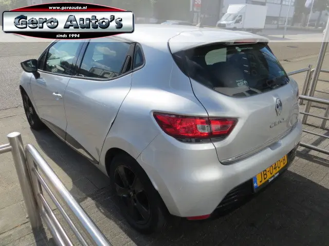 Renault Clio 0.9 TCe Expression l.schade 2016 Benzine 8