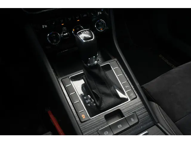Škoda Superb 1.5 TSI ACT Business Edition 2020 Benzine 29