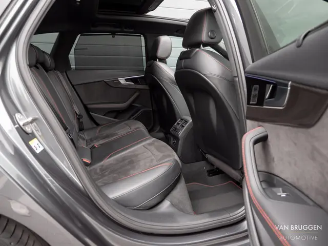 Audi A4 Avant 45 TFSI Quattro S-Line 2020 Benzine 22