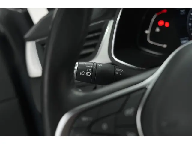 Renault Captur TCe 100 Intens 2020 Benzine 38