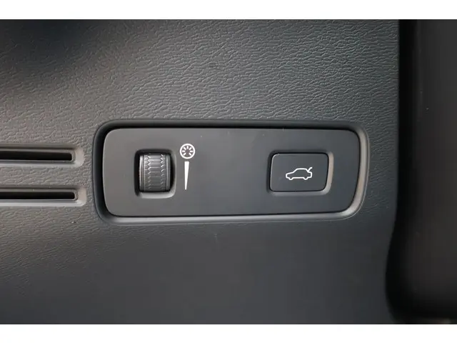 Volvo XC40 Recharge P8 AWD R-Design 2020 Elektrisch 19