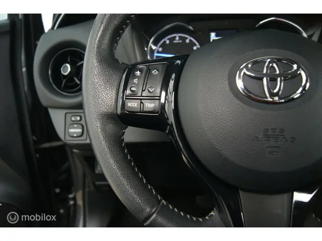 Toyota Yaris 1.5 VVT-i Design 2017 Benzine 14