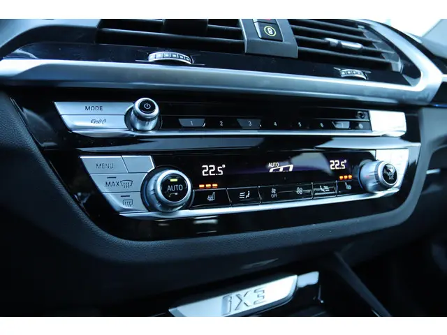 BMW iX3 EXECUTIVE 80KWH 2021 Elektrisch 29