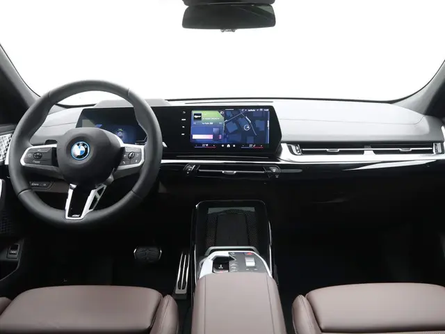 BMW iX2 eDrive20 65kWh 2024 Elektrisch 13