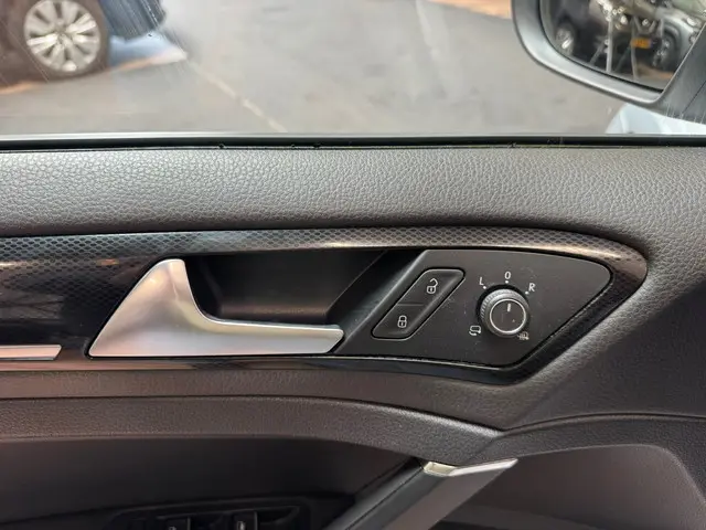 Volkswagen Golf 1.4 TSI Business Edition 2014 Benzine 10