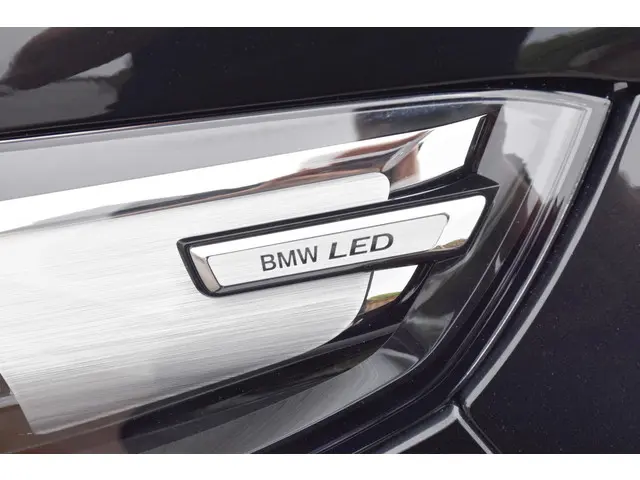 BMW X1 sDrive18i 2024 Benzine 27