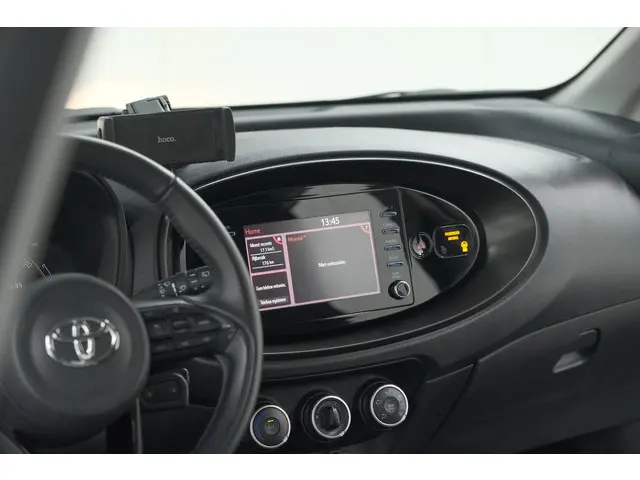 Toyota Aygo X 1.0 VVT-i MT Play 2023 Benzine 38