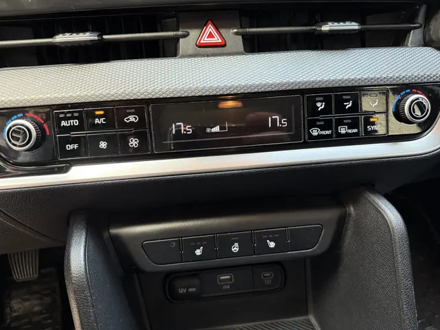 Kia Sportage 1.6 T-GDi MHEV DynamicLine 2022 Benzine 13