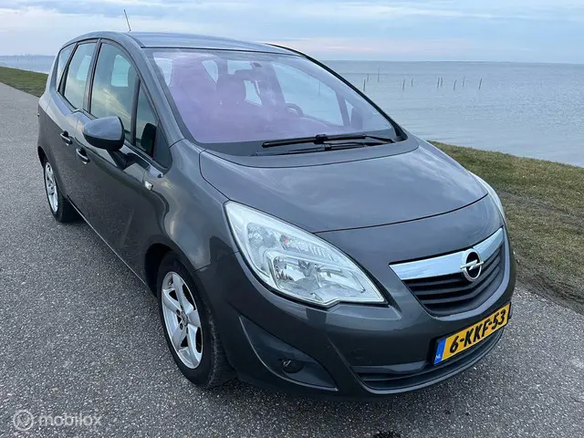 Opel Meriva 2