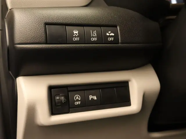 Suzuki Swift 1.2 Style Smart Hybrid 2025 Benzine 22