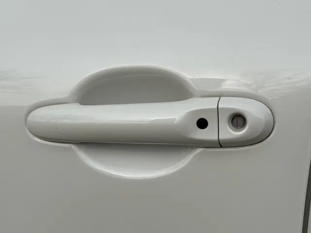 Nissan Juke DIG-T 115 MT N-Connecta 2018 Benzine 38