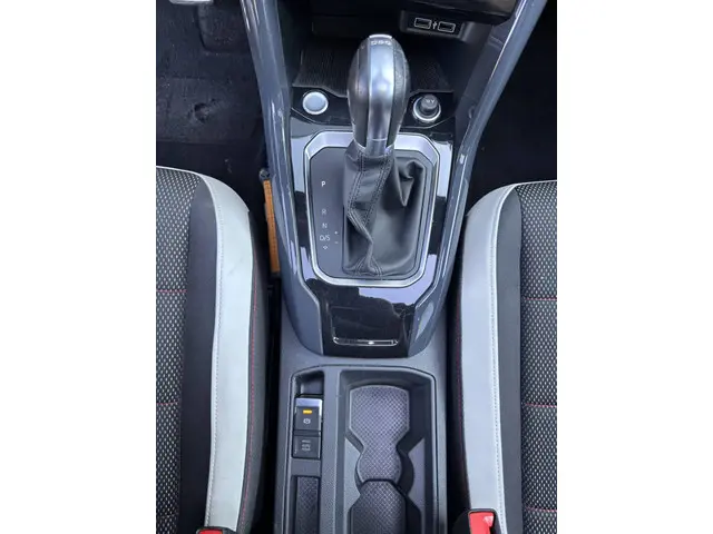 Volkswagen T-Roc 1.5 TSI Sport 2018 Benzine 20