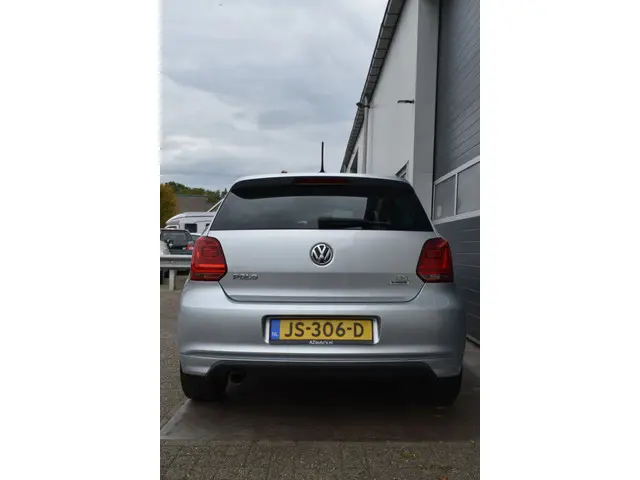 Volkswagen Polo 1.2 TSI R-Line Comfortline 2016 Benzine 4