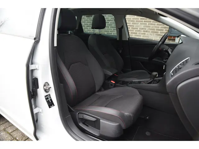 SEAT Leon ST 2.0 TSI FR Business Intense 2019 Benzine 15