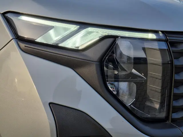 Ford Transit Courier 1.0 EcoBoost Limited 2024 Benzine 17