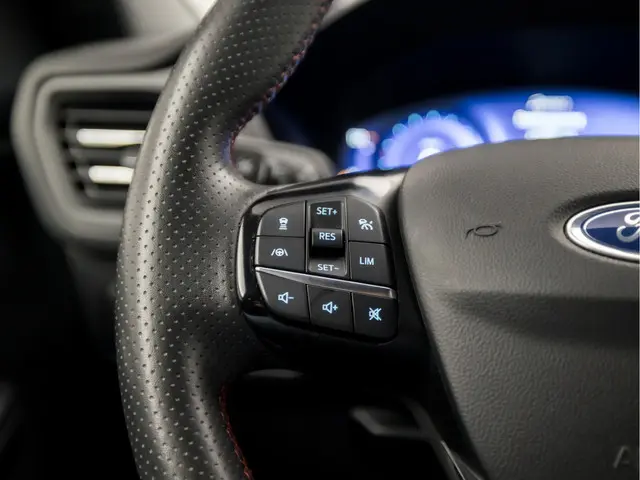 Ford Kuga 2.5 FHEV ST-Line 2022 Hybride Benzine 20