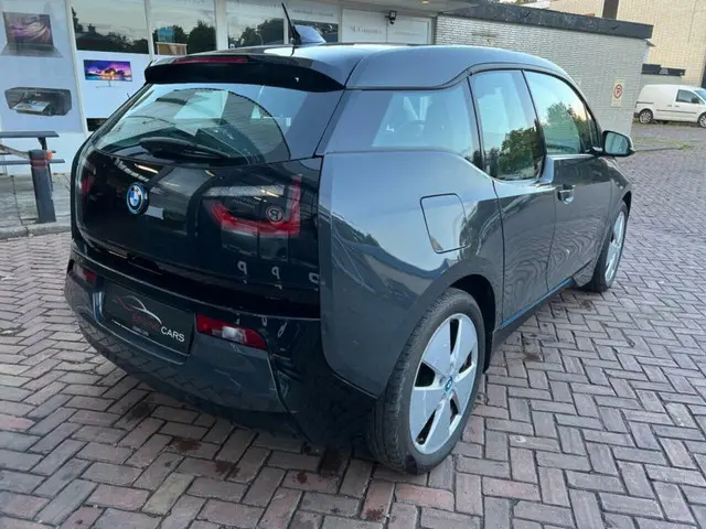 BMW i3 PANO SNELLADER LEER LED NAVI PRO 2015 Elektrisch 4