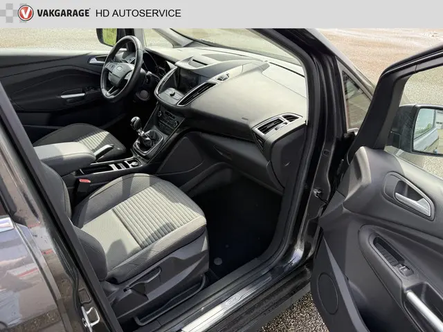 Ford Grand C-Max 1.0 Titanium 2015 Benzine 13
