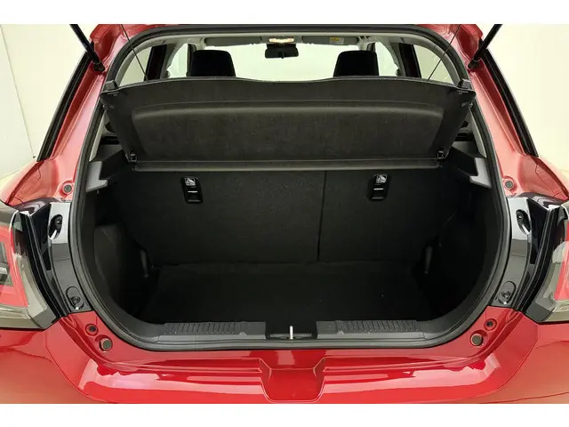 Suzuki Swift 1.2 Select Smart Hybrid 2025 Benzine 10