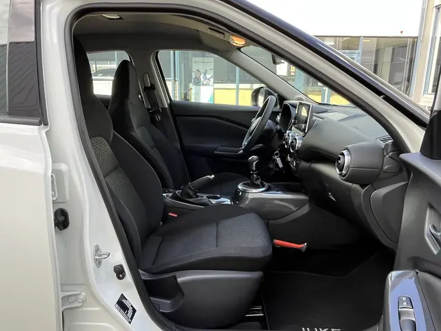 Nissan Juke 1.0 DIG-T Acenta 2021 Benzine 25