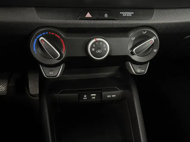 Kia Stonic 1.0 T-GDi DynamicLine 2020 Benzine 19