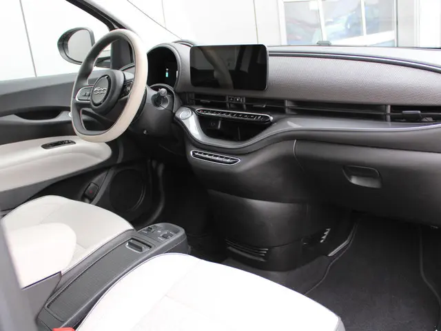 Fiat 500e 3