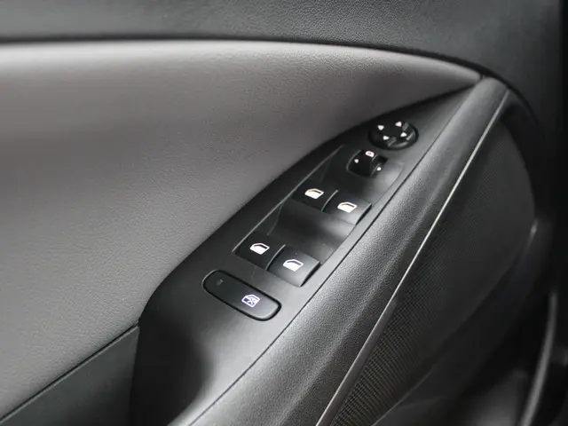 Opel Crossland X 1.2 Turbo Innovation 2019 Benzine 22