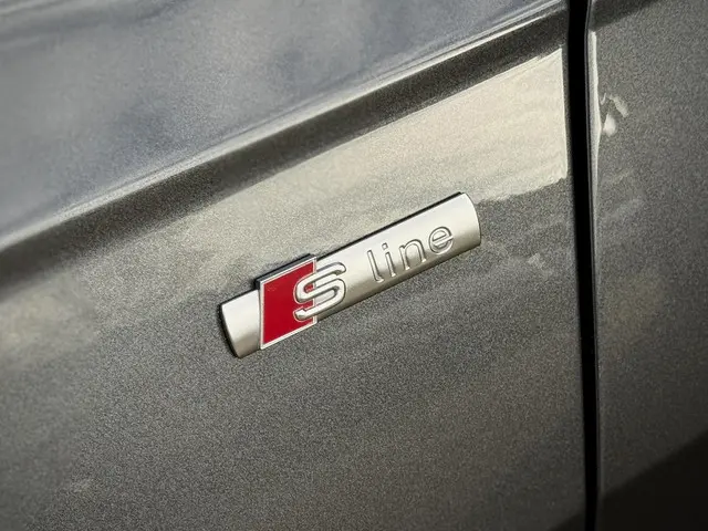 Audi A6 Avant 40 TFSI S edition 2021 Benzine 10