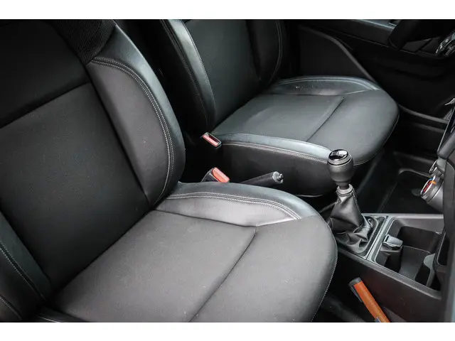 Renault Express 1.5 dCi 95 Comfort + 2021 Diesel 15