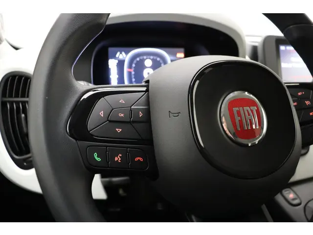 Fiat Panda 1.0 Hybrid Pandina 2025 Benzine 26