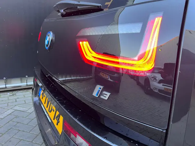 BMW i3 Range Extender 2014 Hybride Benzine 30