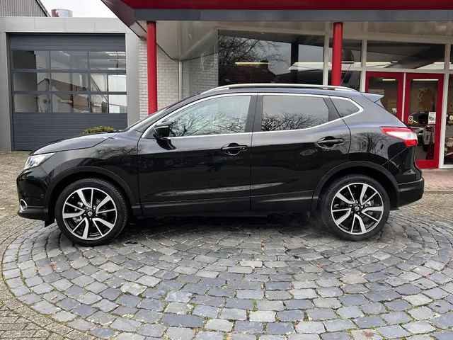 Nissan QASHQAI 2