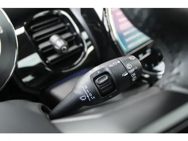 MINI Electric Mini MINI Electric 33 kWh 2022 Elektrisch 45