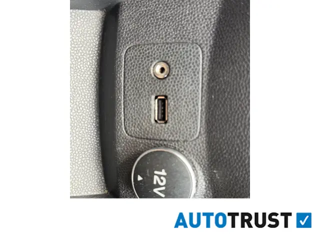 Ford Fiesta 1.0 Style,airco, km nap,navigatie 2015 Benzine 16