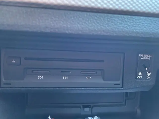 Audi Q2 35 TFSI Advanced edition 2023 Benzine 27