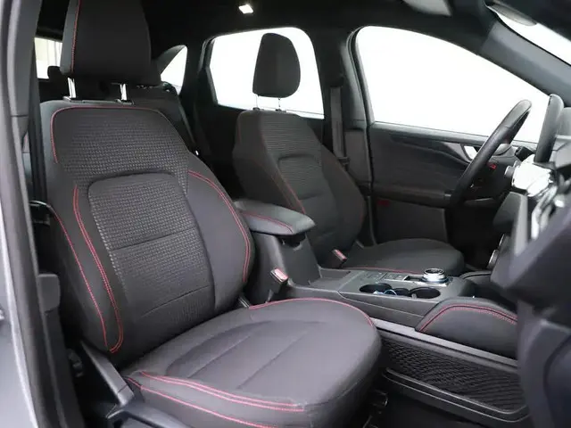 Ford Kuga 2.5 PHEV ST-Line 2023 Hybride Benzine 20